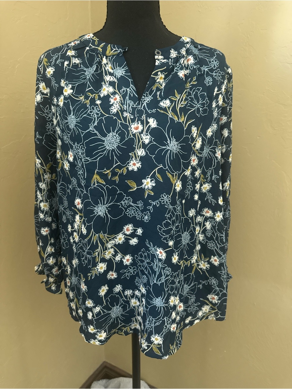 Floral V-Neck Long Sleeve Top - Navy